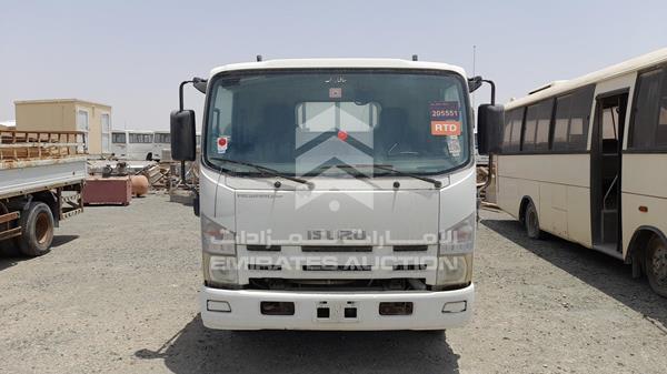 Isuzu Reward np (2014)