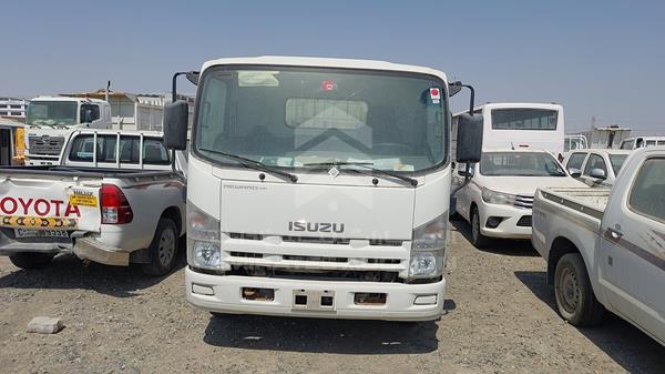 Isuzu Reward np (2016)