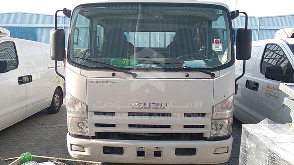 Isuzu Npr (2016)