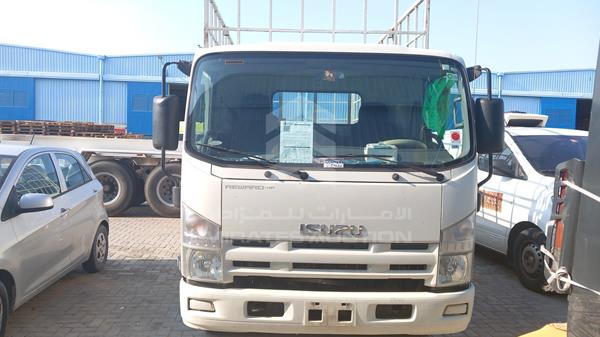 Isuzu Npr (2016)