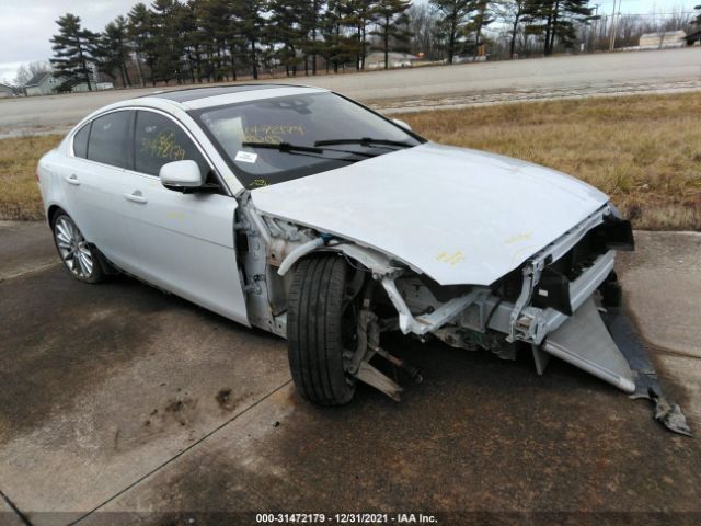 Jaguar Xe (2017)