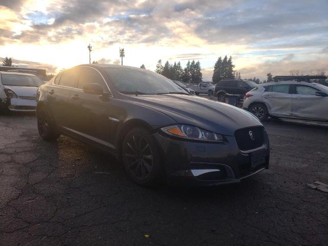 Jaguar Xf (2013)