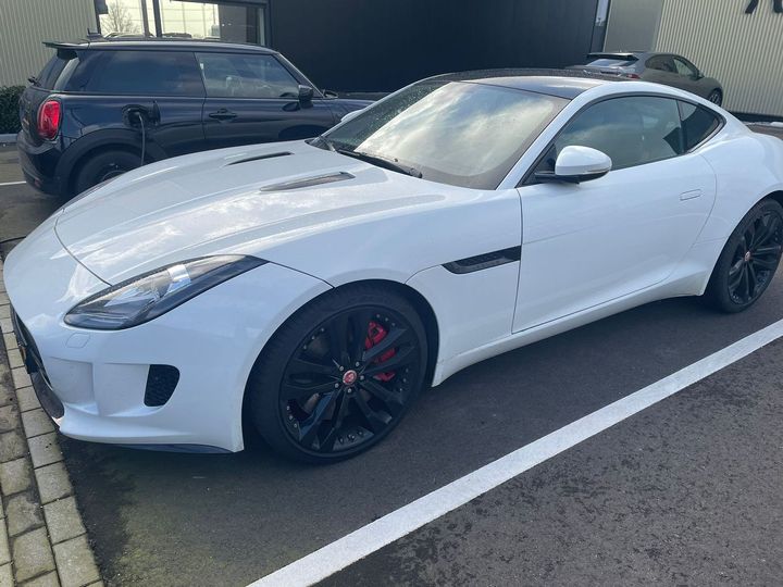 Jaguar F-type (2014)