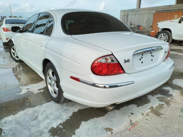 Jaguar S-type 2000