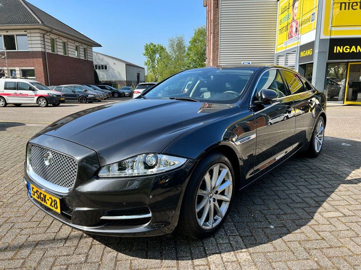Jaguar Xj (2012)