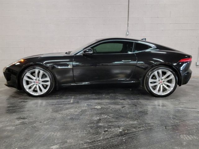 Jaguar F-type 2017