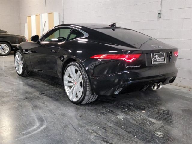 Jaguar F-type 2017