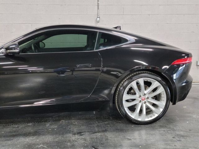 Jaguar F-type 2017