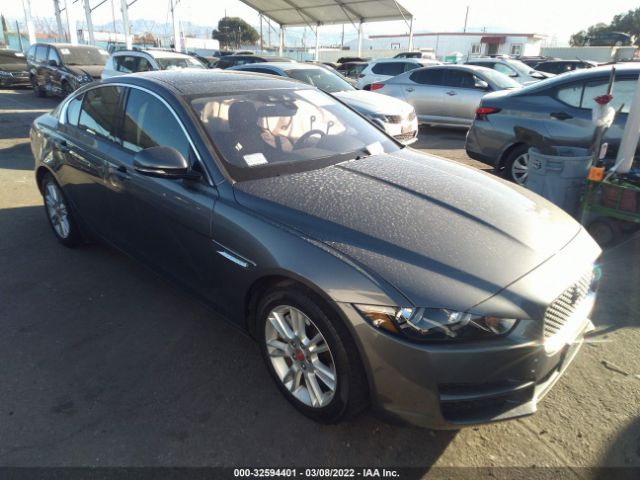 Jaguar Xe (2018)
