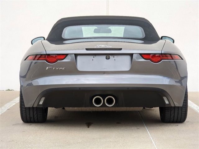 Jaguar F-type 2018