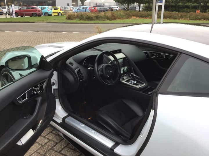 Jaguar F-type 2018
