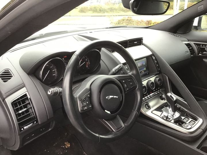 Jaguar F-type 2018