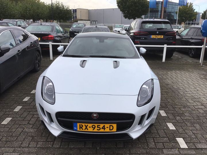 Jaguar F-type 2018