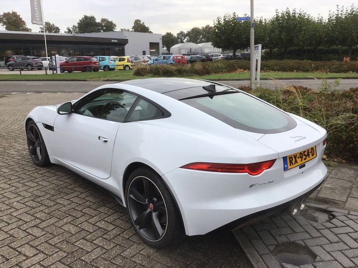 Jaguar F-type 2018