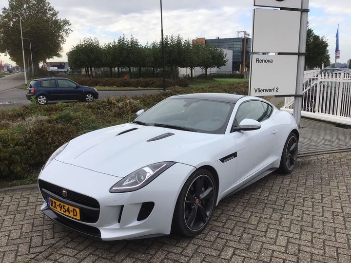 Jaguar F-type 2018