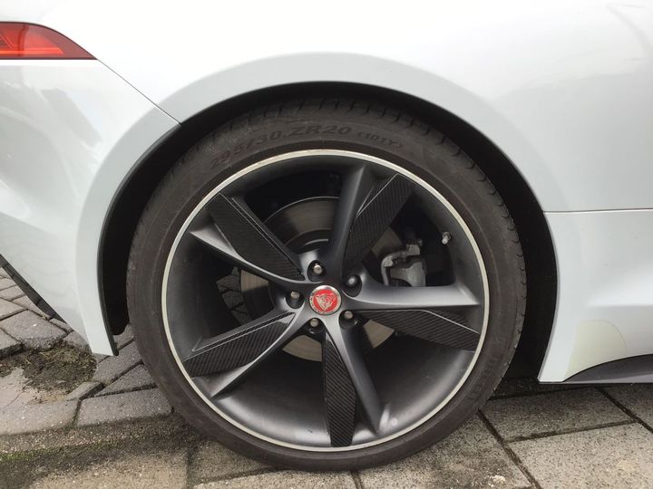 Jaguar F-type 2018
