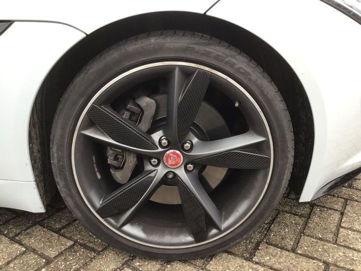 Jaguar F-type 2018