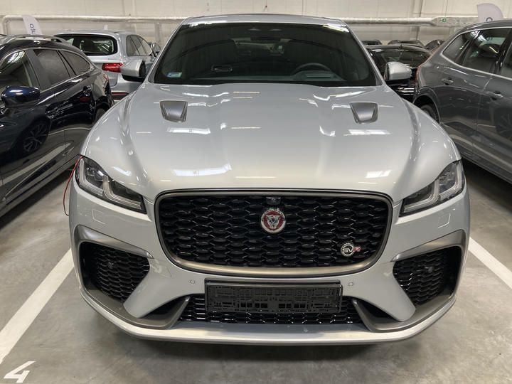 Jaguar F-pace suv (2021)
