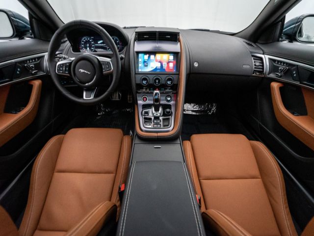 Jaguar F-type 2022