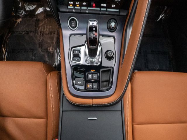 Jaguar F-type 2022