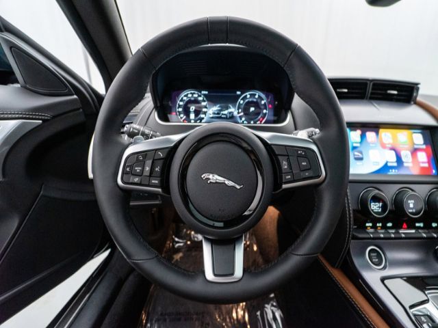 Jaguar F-type 2022