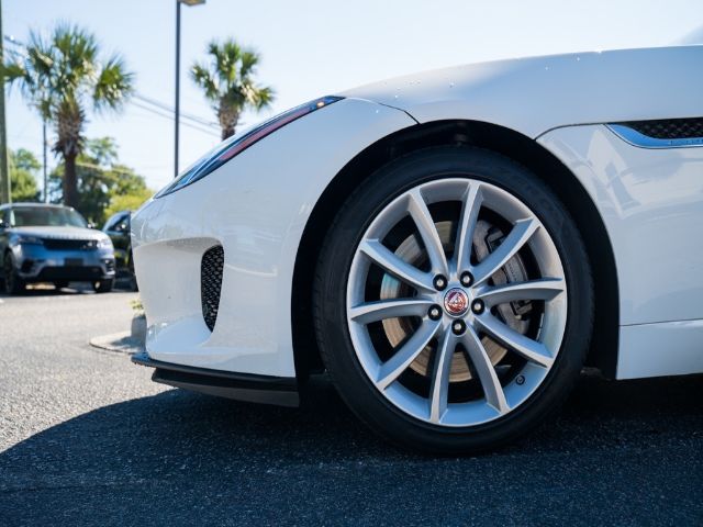 Jaguar F-type 2019