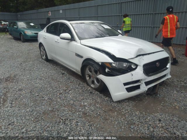 Jaguar Xe (2017)