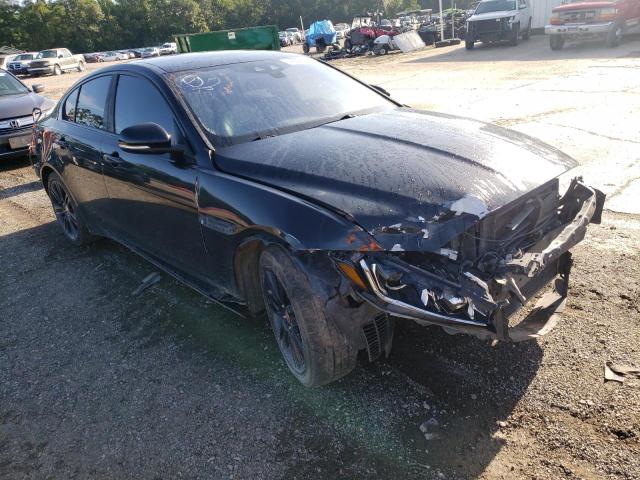 Jaguar Xe prestig (2017)
