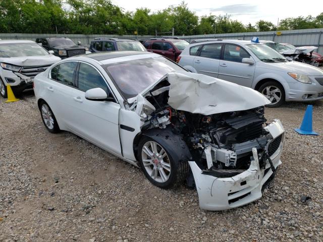 Jaguar Xe premium (2018)