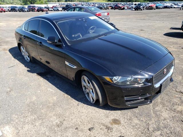 Jaguar Xe prestig (2017)