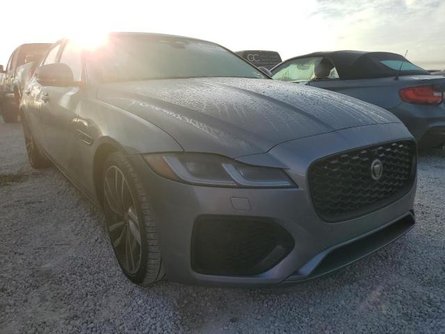 Jaguar Xf se (2021)