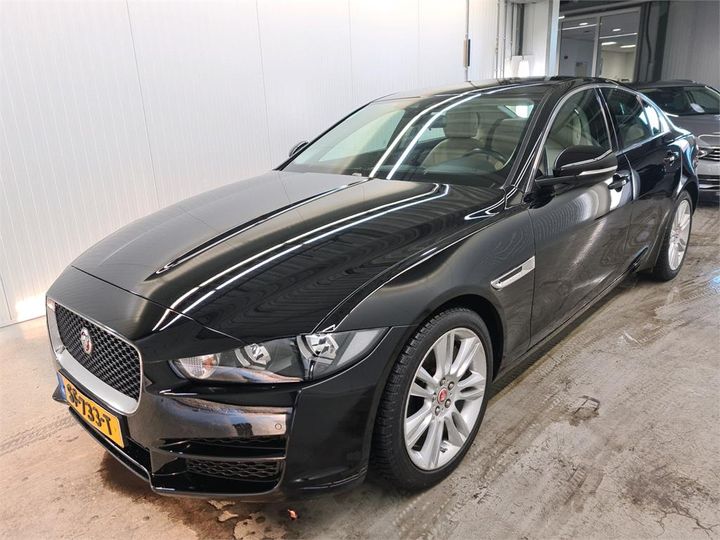 Jaguar Xe (2018)