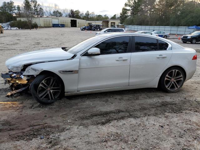 Jaguar Xe premium (2017)