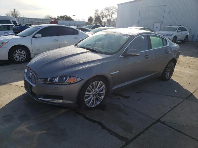 Jaguar Xf portfol (2012)