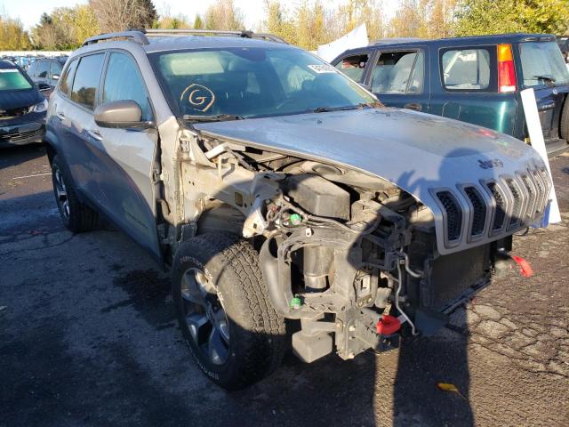 Jeep Cherokee t (2015)