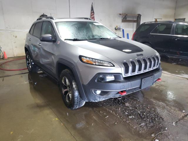Jeep Cherokee t (2016)