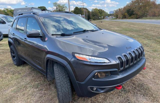 Jeep Cherokee t (2016)