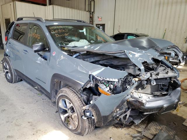 Jeep Cherokee t (2015)