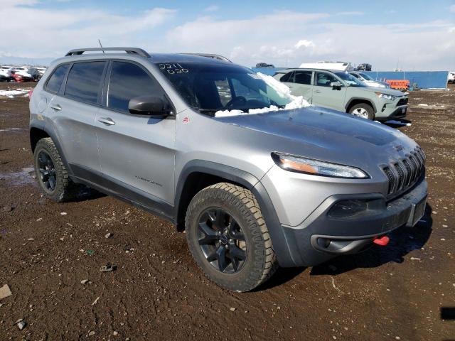 Jeep Cherokee t (2015)