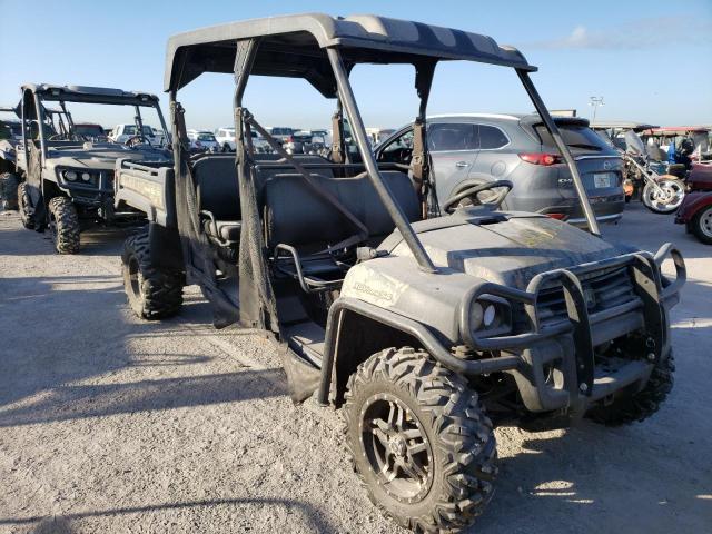 John deere Xuv825m (2018)