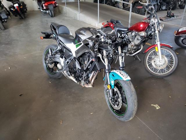 Kawasaki Ex650 m (2022)