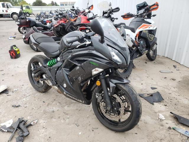 Kawasaki Ex650 f (2016)