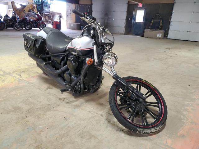 Kawasaki Vn900 c (2013)