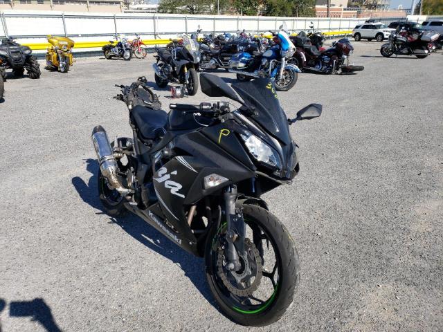 Kawasaki Ex300 b (2017)