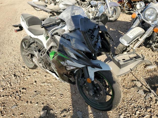 Kawasaki Ex650 n (2022)
