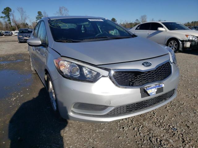 Kia Forte lx (2016)