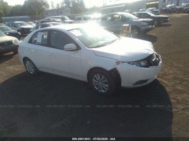 Kia Forte (2013)