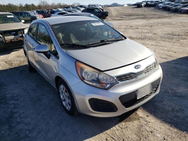 Kia Rio ex (2012)