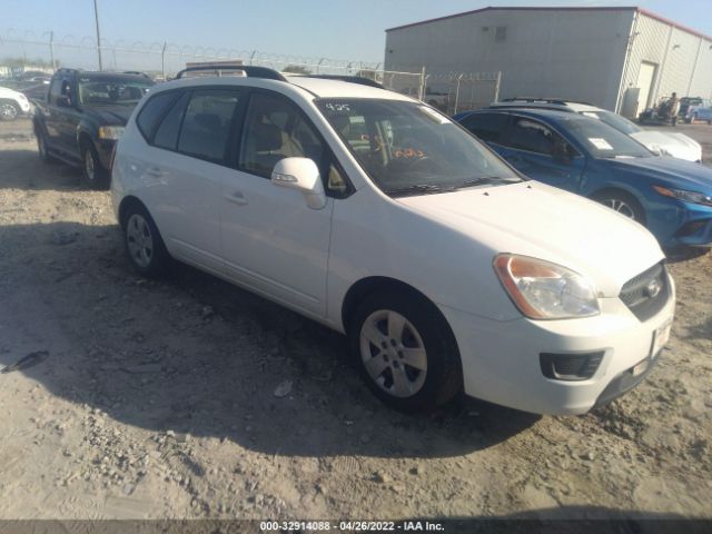 Kia Rondo (2010)