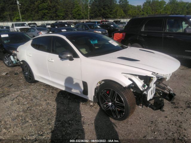 Kia Stinger (2022)
